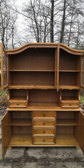 Masivní rustikální příborník - 4