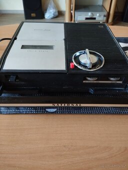 Kazetový magnetofon Panasonic - 4