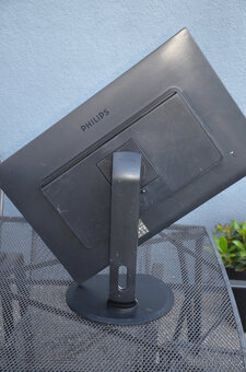 Monitor Philips 271P4Q 27" - 4