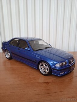 OttOmobile 1/18 - 4