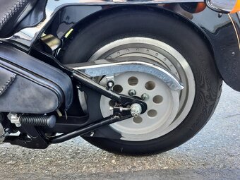Harley Davidson - 4
