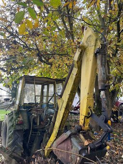 Prodám traktorbagr Zetor - 4