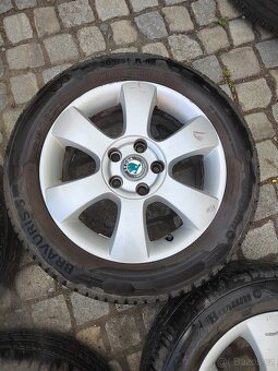 Prodám orig alu 16 škoda Octavia 2 5x112 ET 50 letní pneu - 4