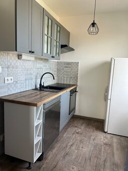 2+1 60 metrů Praha 4 s Lodžií - 4