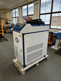 Laserová ultra výkonná zváračka a rezačka 3000W RAYCUS - 4