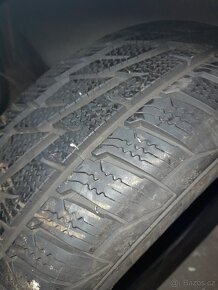 195/65R15 zimní pneu - 4