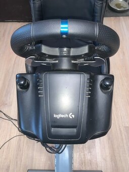 Prodám herní sestavu – Logitech G29 + sedačka - 4