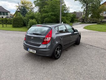 I 30 1.4i 80 kw 100800 km původ ČR - 4