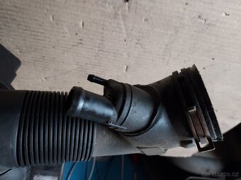 airbox 1C0 129 607A New Beetle - 4