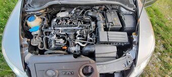 Skoda octavia 2 fl 2012 1.6tdi 77kw 266000km - 4