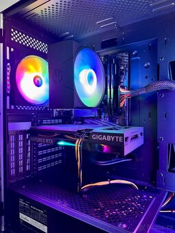 HERNÍ PC SESTAVA R7 2700X/32GB RAM/RTX 3060/1TB SSD - 4