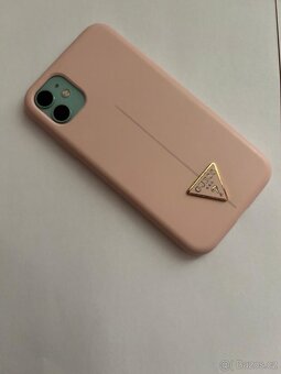 iPhone 11 - 4