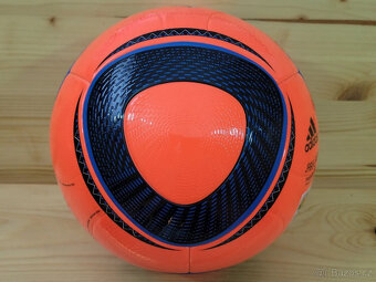 Oficiální zápasový míč Jabulani Power Orange E42007 od adida - 4