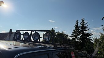 Zahrádka Nissan Patrol y61 - 4