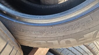 PRODÁM 2 LETNÍ PNEU FULDA 205/65/16C, CENA JE ZA 2 KUSY PNEU - 4