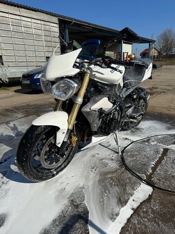 Triumph Street Triple 675 2013 - 4