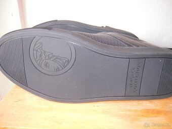 Versace collection-V900 552. - 4