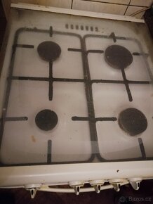 Plynový sporák +trouba - 4