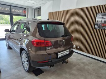 Volkswagen Tiguan 2.0 TDI 4 MOTION R-Line - 4
