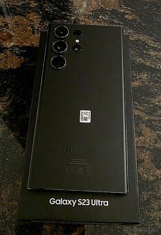Prodám SAMSUNG S23 Ultra 512GB - 4