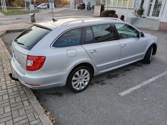 Superb 2 125kw 4×4 - 4