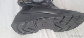 Kožené kotníčkové boty s beránkem - 4