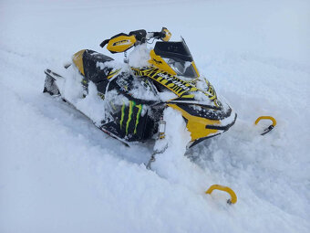 Ski-Doo RS 600 - 4