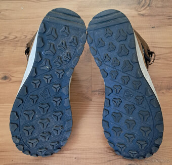 Nové dětské boty Quechua, vel. 36, v záruce - 4