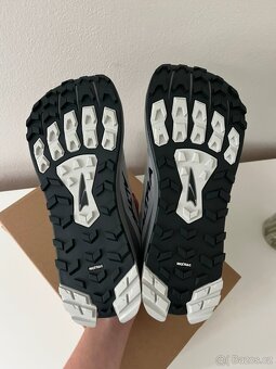 Altra lone peak 9 - 4