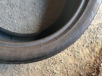 285/40/22+325/35/22 Pirelli - letní pneu 4ks - 4