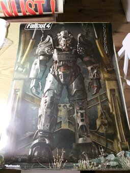 Fallout - plakáty, klíčenky, pohlednice - 4