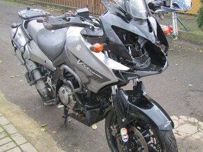 Suzuki DL 650 V-Strom - 4