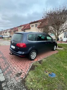 VW SHARAN 2.0 TDi DSG GPS PANORAMA - 4