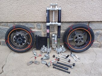 KTM LC8 950 - 990 SM SUPERMOTO - NÁHRADNÍ DÍLY - 4