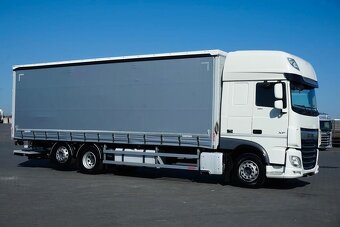 DAF XF 480 6x2 včetně plachtové nástavby a hydraulického čel - 4