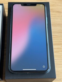 Apple iPhone 11 Pro Max 64 GB – Midnight Green – TOP STAV - 4