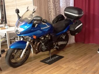 Kawasaki 750, ZR7s - 4