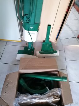 vysavač Vorwerk VK121 - 4