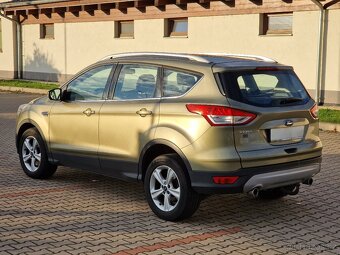 Ford Kuga 2.0 TDCI 120kW rok výroby 2013 ČR serviska - 4