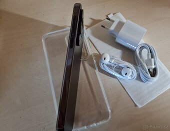 Samsung S24 - 4