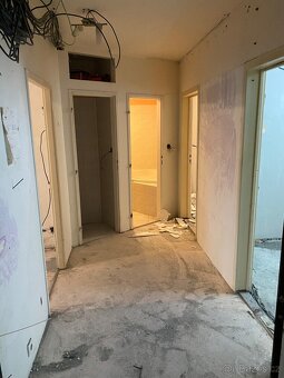 ✅STAVÍME A REKONSTRUUJEME BUTU a DOMU, PLOTU, KOUPELNU, atd - 4