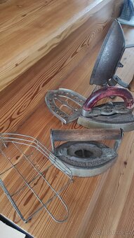 Staré žehličky - 4