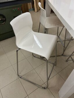 Set jídelního stolu a židlí - 4