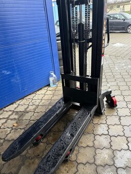 Vysokozdvižný vozík SYC1520 BLACK EDITION - 4