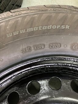 Zimní pneu 235/60/R16 H + plech.disky - 4