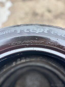 Prodám zimní pneumatiky 215/60/16. - 4