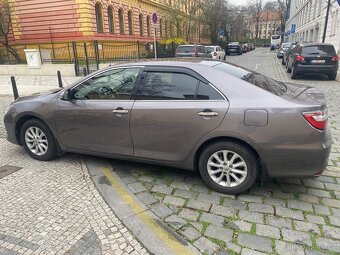 Camry - 4