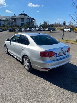 Volkswagen Jetta 1.4TSI - 4