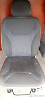 Jedno sedačka pravá vivaro - 4