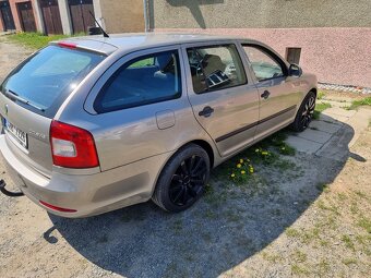 Škoda Octavia Fl 1.6 TDI - 4